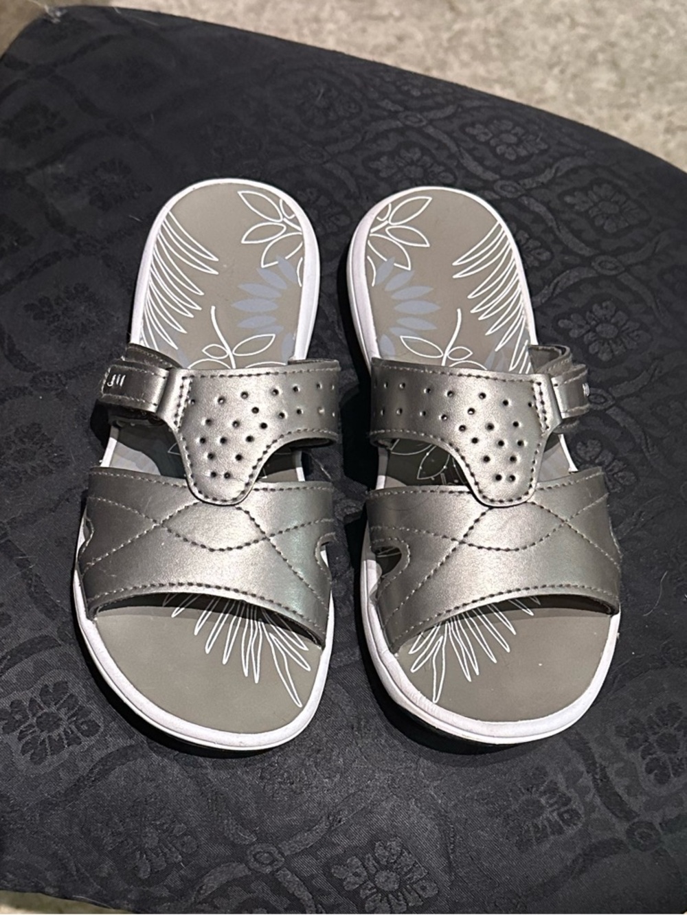 Women’s Metallic Silver Comfort Slide Sandals